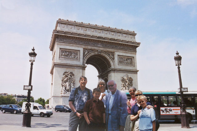 Jim McQueen - Sean McQueen - Susan McQueen - Don McQueen - Frances McQueen - Nancy McQueen - Scott McQueen in Paris